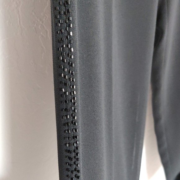 Elegant Black Wide Leg Pants with Beaded Detail - Picture 1 of 8